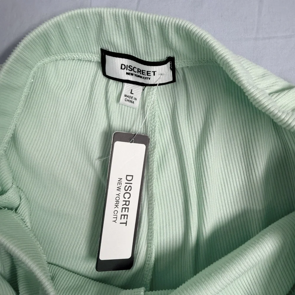 DISCREET NEW YORK CITY Women Light Green Wide Leg Palazzo Pants Size L - Picture 4 of 5